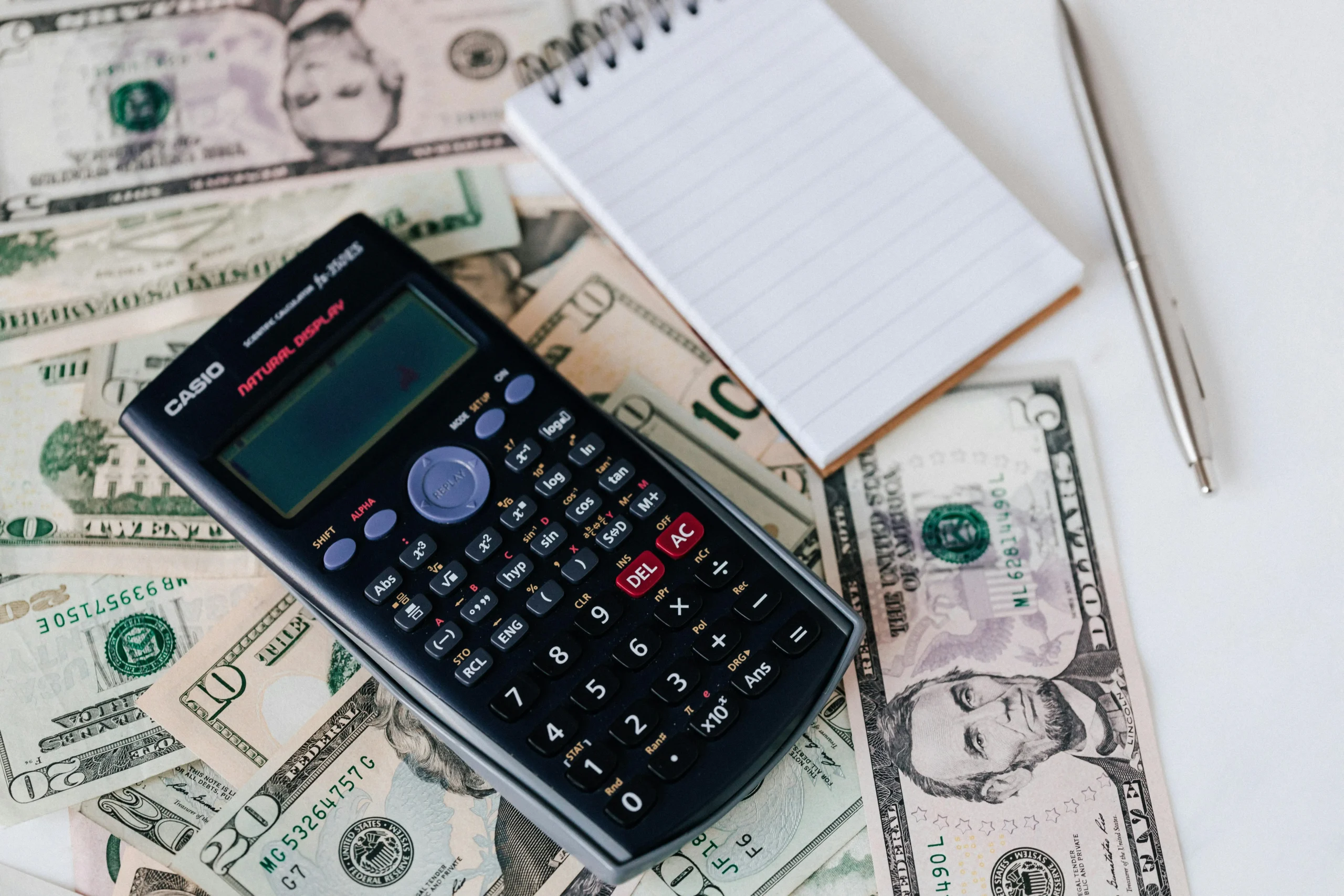 Rolling reserve cash flow for high-risk merchants